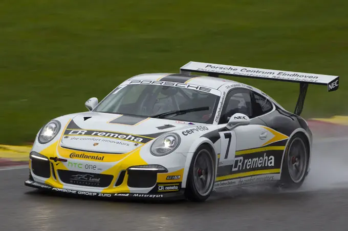 patrick dempsey porsche cy7h9435