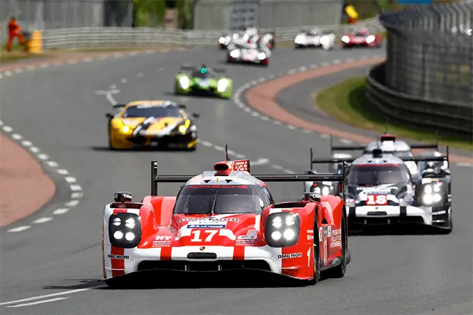Porsche Le Mans 2015