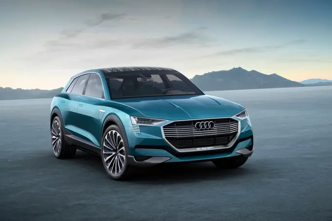 Audi E-tron Quattro 