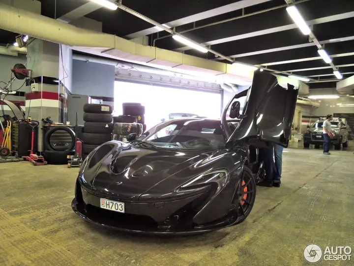 mika hakkinen mclaren p1 3
