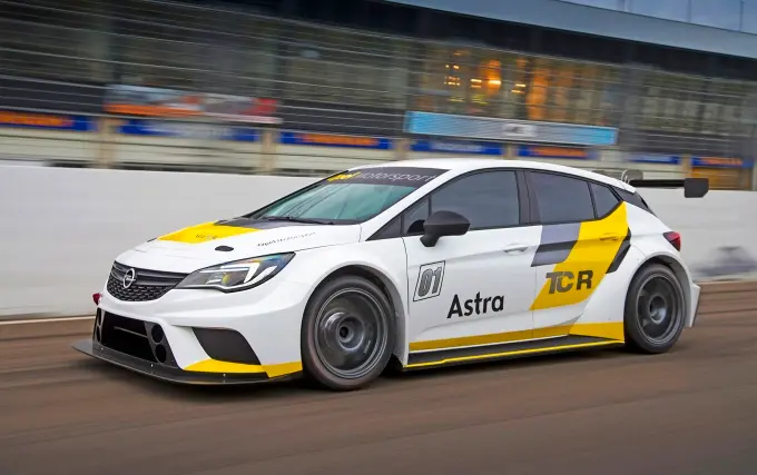 Opel Astra TCR 2016