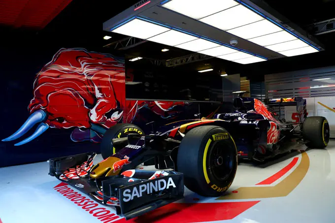 Max Verstappen Toro Rosso STR11 Formule 1