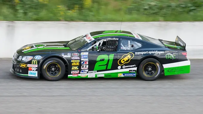 elite 1 nascar 5