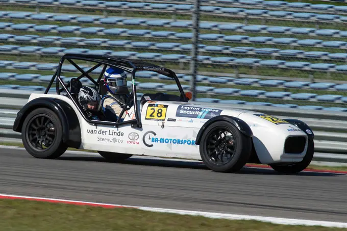 Against Cancer Circuitdag 2016 raceauto