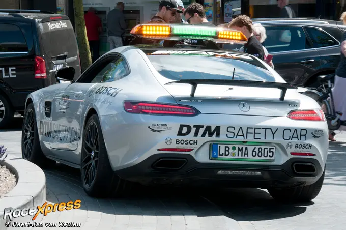 DTM Handtekeningen Centrum Zandvoort