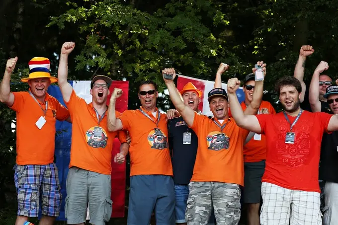 Max Verstappen Fans