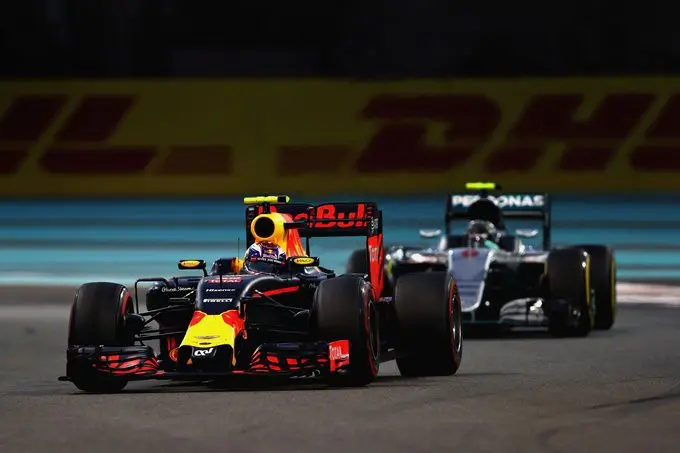 Max Verstappen voor Nico Rosberg