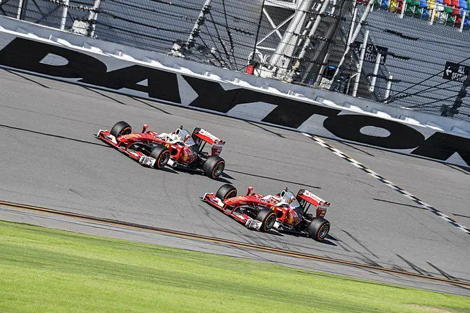 Ferrari Finali Mondiali Kimi Raikkonen en Sebastian Vettel Ferrari Daytona