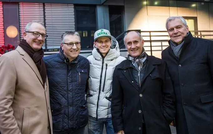 Nico Hulkenberg Dekra