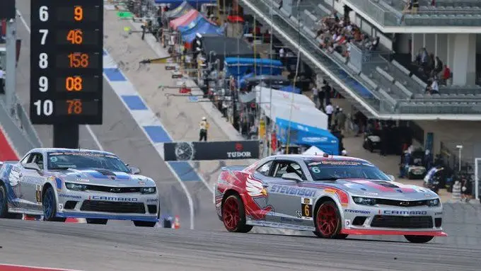 Camaro 6.2 liter V8 motor
