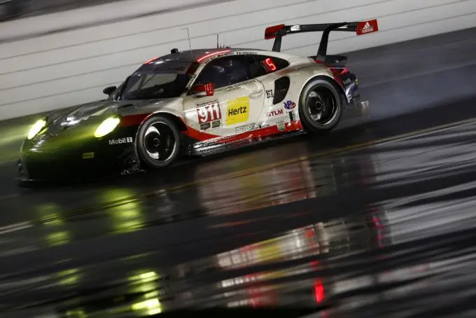 1x 911 RSR regen