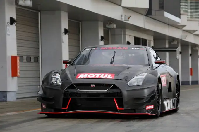 nissan gt r lm nismo 4