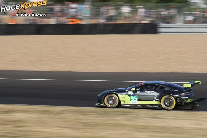aston martin le mans