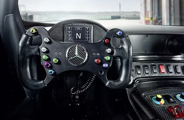 mercedes amg gt4 3