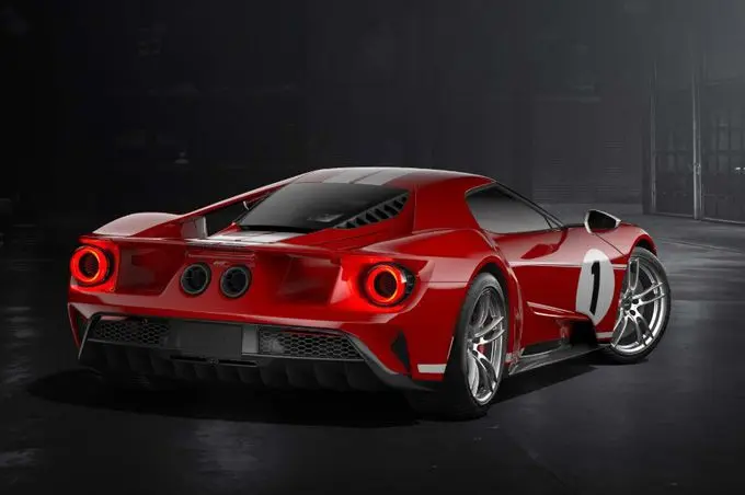 De Ford GT ’67 Heritage Edition