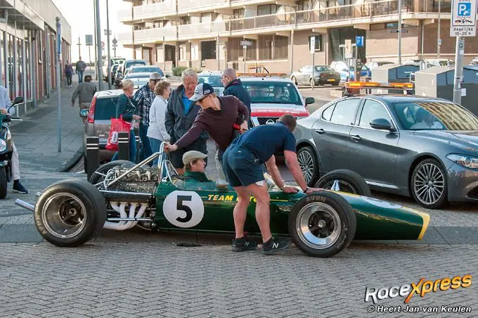 Lotus 49