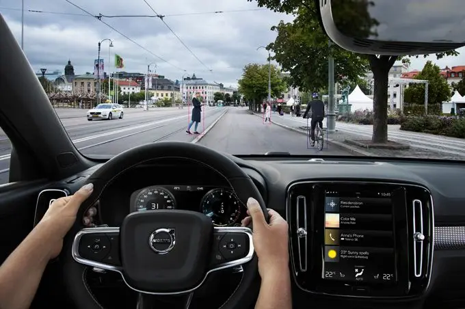 Volvo XC40