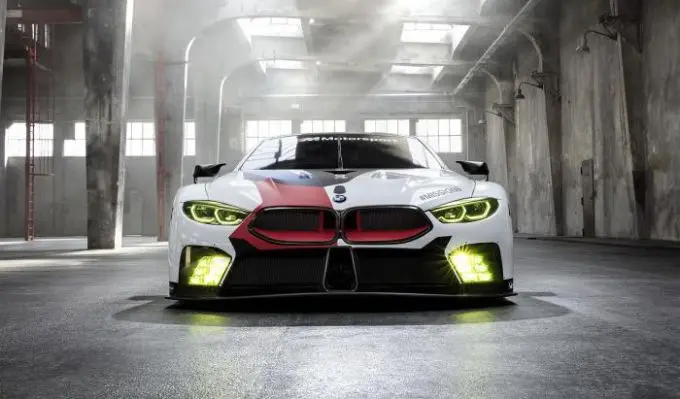 bmw m8 gte 02