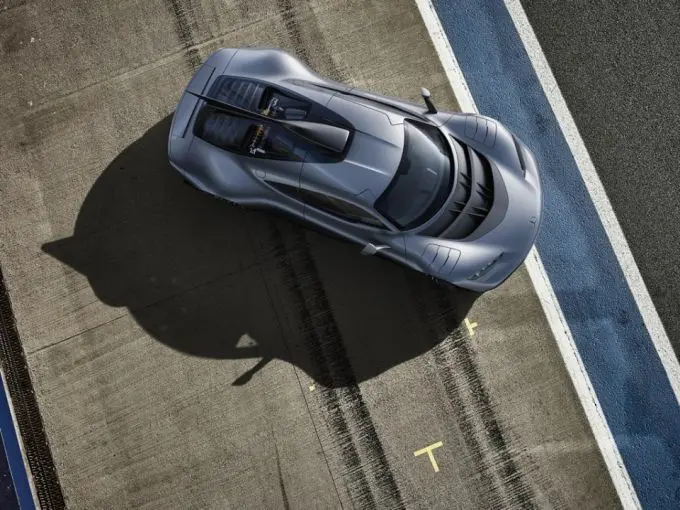 Mercedes AMG Project One hypercar
