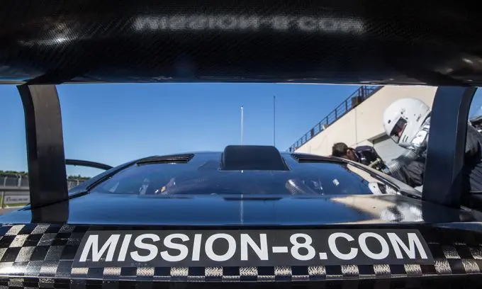 bmw m8 gte 3