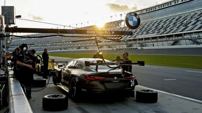 bmw m8 gte 2