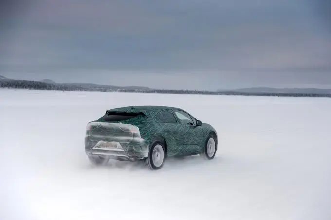 Snelle Jaguar I-Pace laadt snel op