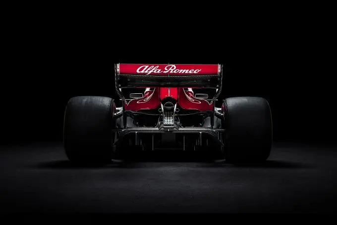 Alfa Romeo Sauber F1 Team C37 2018