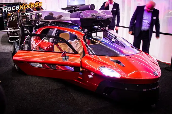 Eerste International Amsterdam Motor Show spectaculair van start