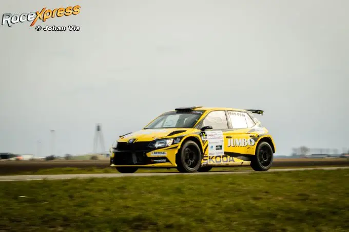 Hans Weijs klasse apart in ijskoude Zuiderzeerally