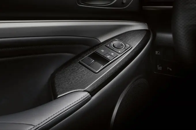 Nieuwe Lexus RC F SPORT Black Edition