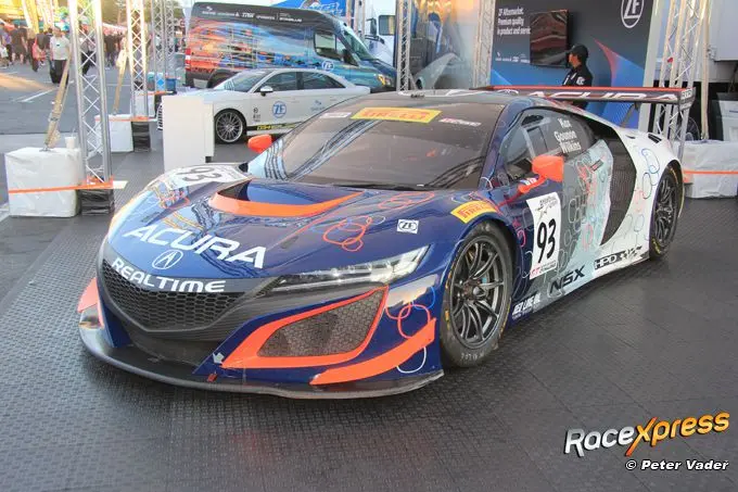 Honda NSX GT3 nr 93 front