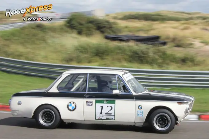 BMW 2002 ti Historic Grand Prix Zandvoort foto Peter Vader