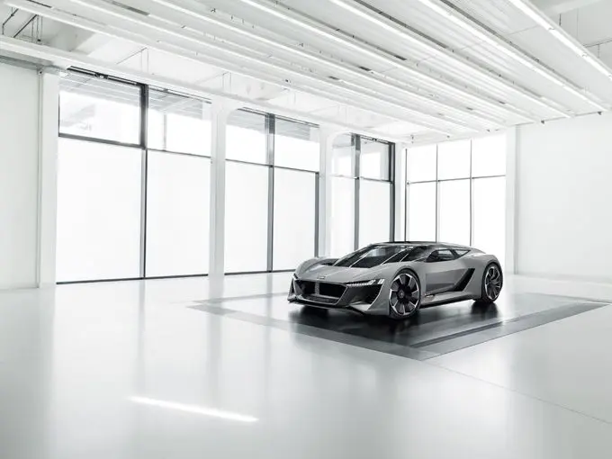 Audi PB18 e-tron studio