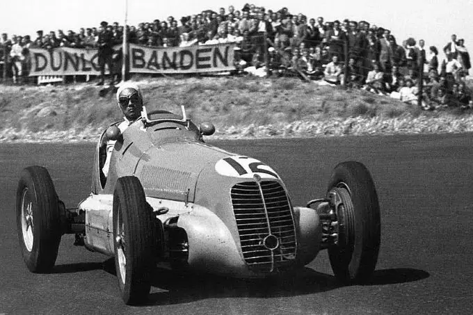 Circuit Zandvoort 70 jaar geleden: circuitdoop met spectaculaire ‘Prijs van Zandvoort’