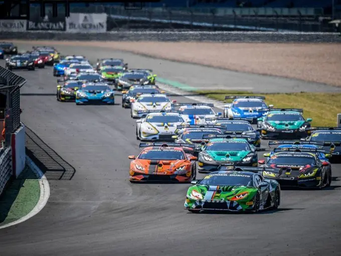 lamborghini huracan gt3 3
