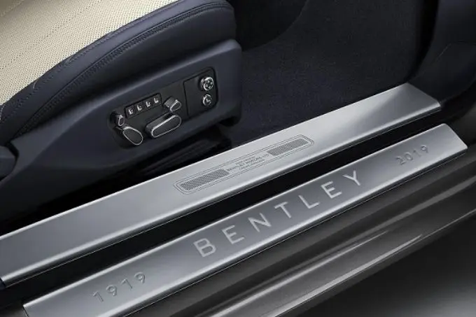 Bentley viert honderdjarig bestaan met unieke Centenary Specification