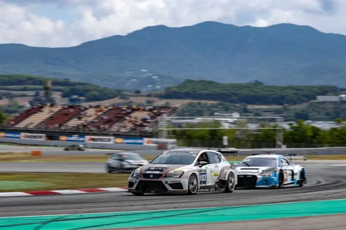 impressie cupra racing 24H barcelona