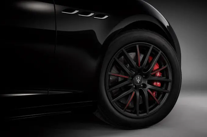 Maserati introduceert de nieuwe Ghibli Ribelle