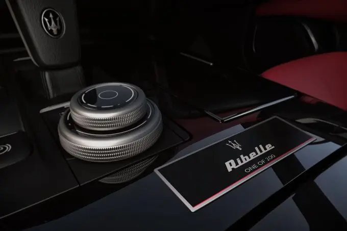 Maserati introduceert de nieuwe Ghibli Ribelle