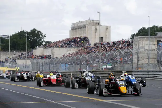 DTM Formule 3
