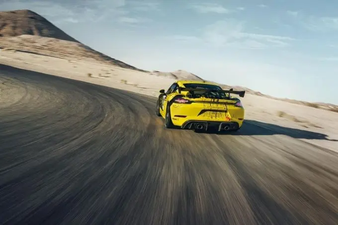 Porsche introduceert nieuwe 718 Cayman GT4 Clubsport