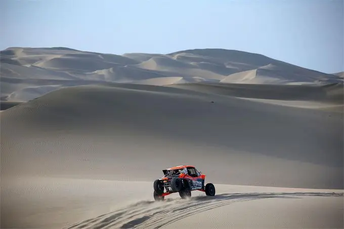 Robby Gordon Textron XXR dunes