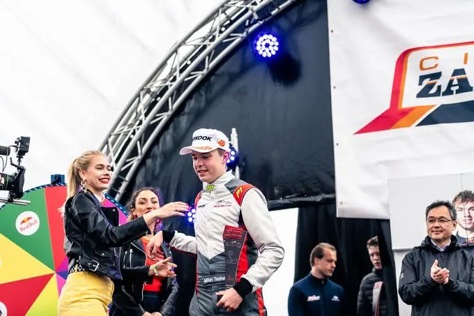 Milan Teekens naar podium Mazda MX-5 Cup Jumbo Racedagen