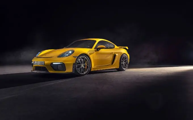 718 Cayman GT4 linksvoor