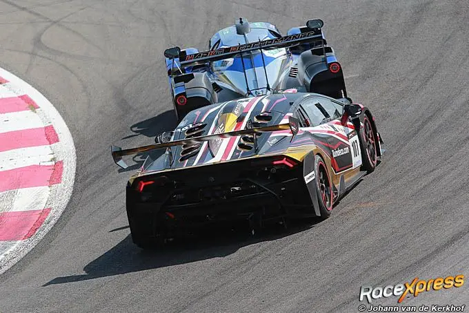 Lambo Max Weering