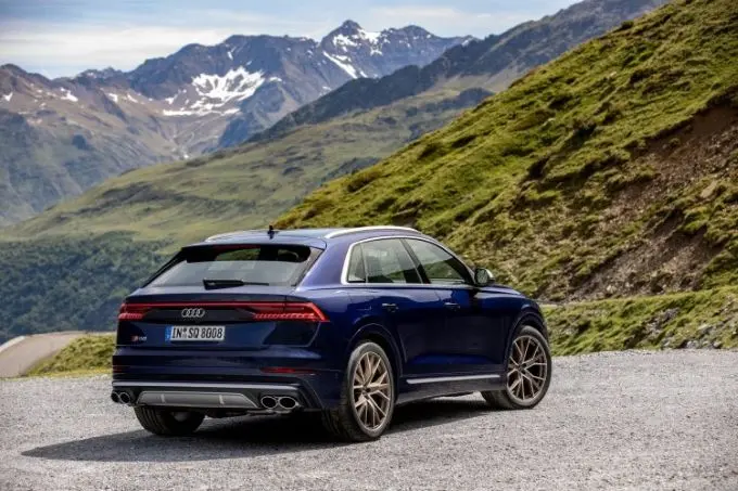 Audi SQ8 TDI: biturbo V8 allesovertreffend in dieselperformance