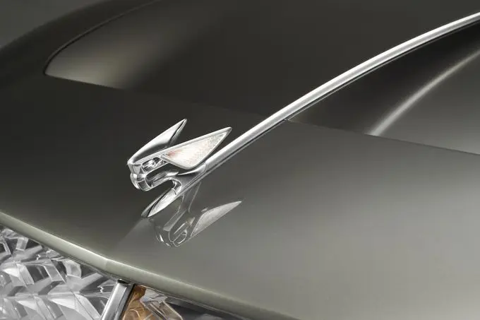 Bentley 100 GT embleem