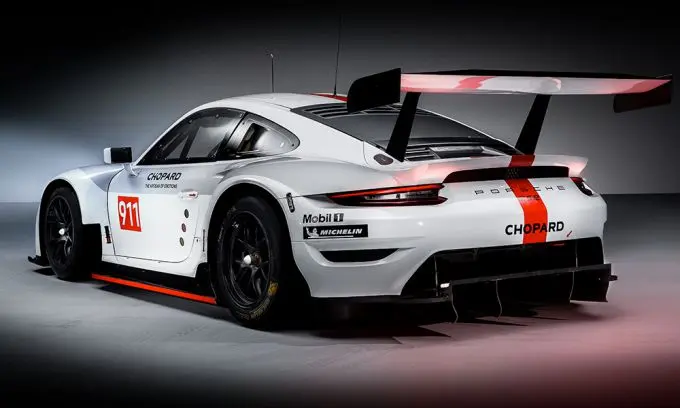 porsche 911 rsr 3