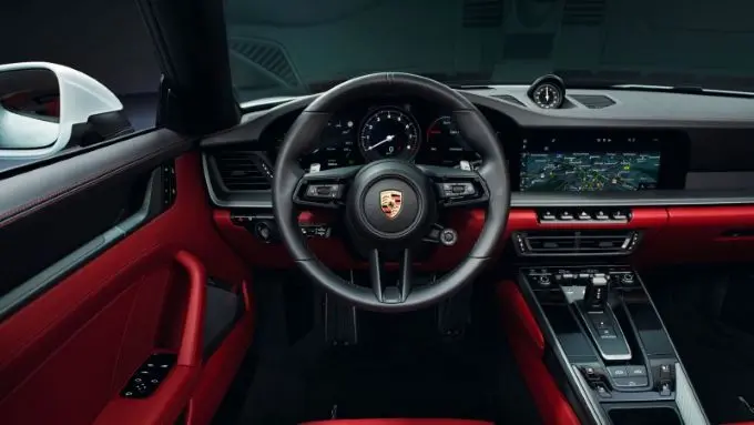 Porsche breidt 911-familie uit met Carrera Coupé en Carrera Cabriolet