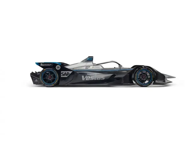 Mercedes FormulaE zijkant